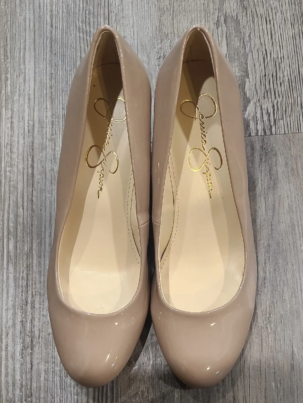 Jessica Simpson Nude Patent Low Wedge Pumps Size 7.5